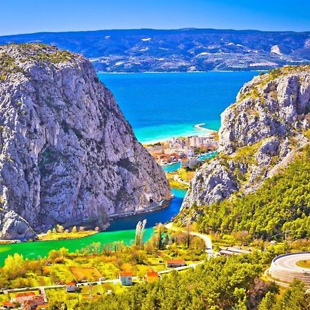 Seaside Deluxe Apartment Йесенице Екстериор снимка