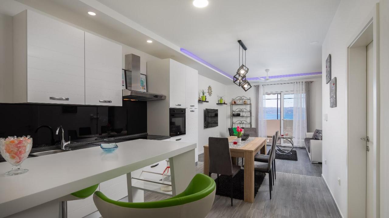 Seaside Deluxe Apartment Йесенице Екстериор снимка