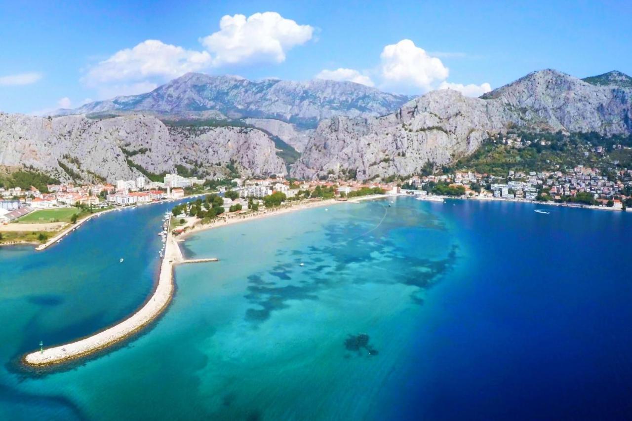 Seaside Deluxe Apartment Йесенице Екстериор снимка
